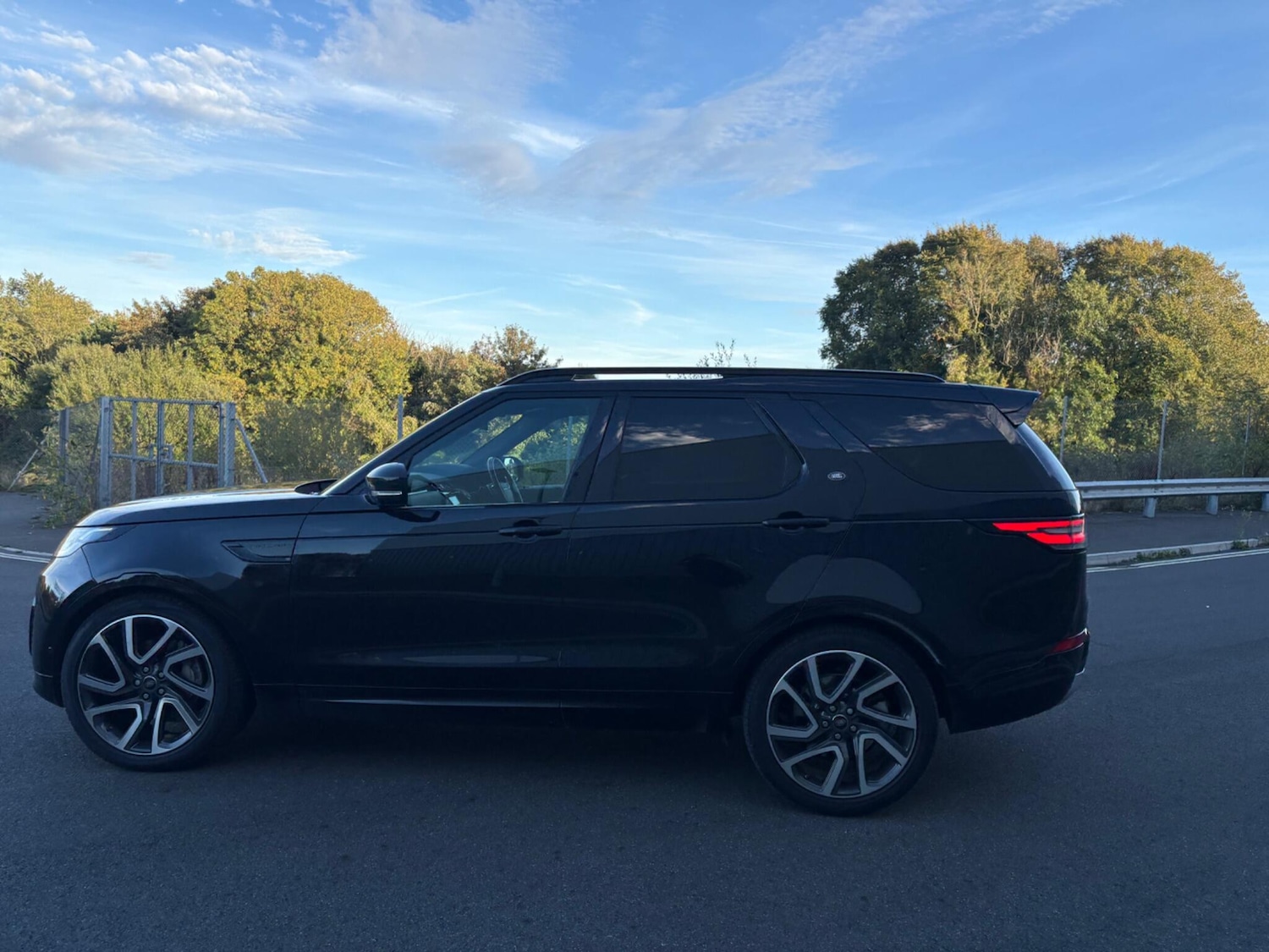 Used Land Rover Discovery 2019 for sale - 76865761: Photo 57