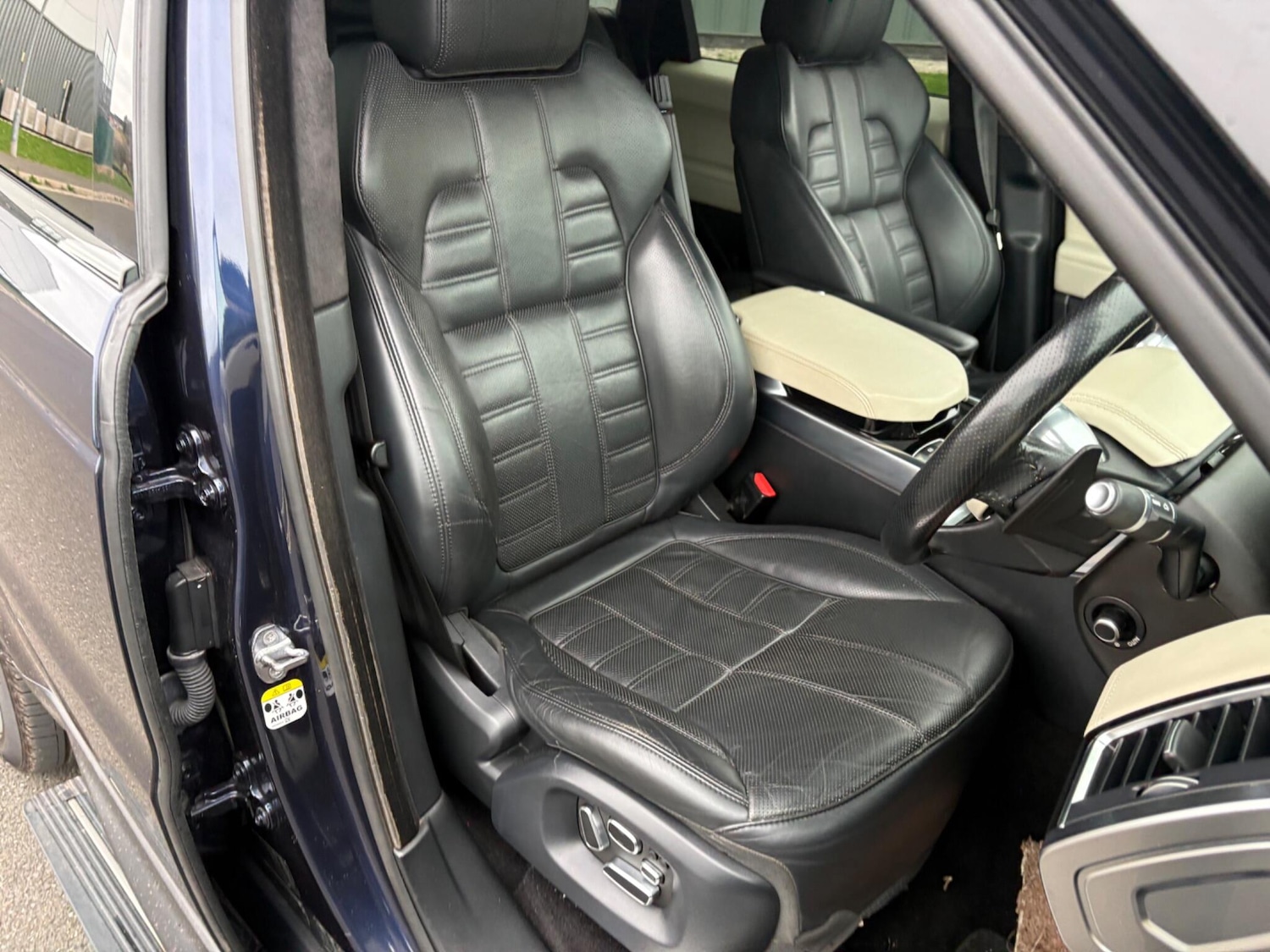 Used Land Rover Range Rover Sport for sale - 77784438: Photo 16