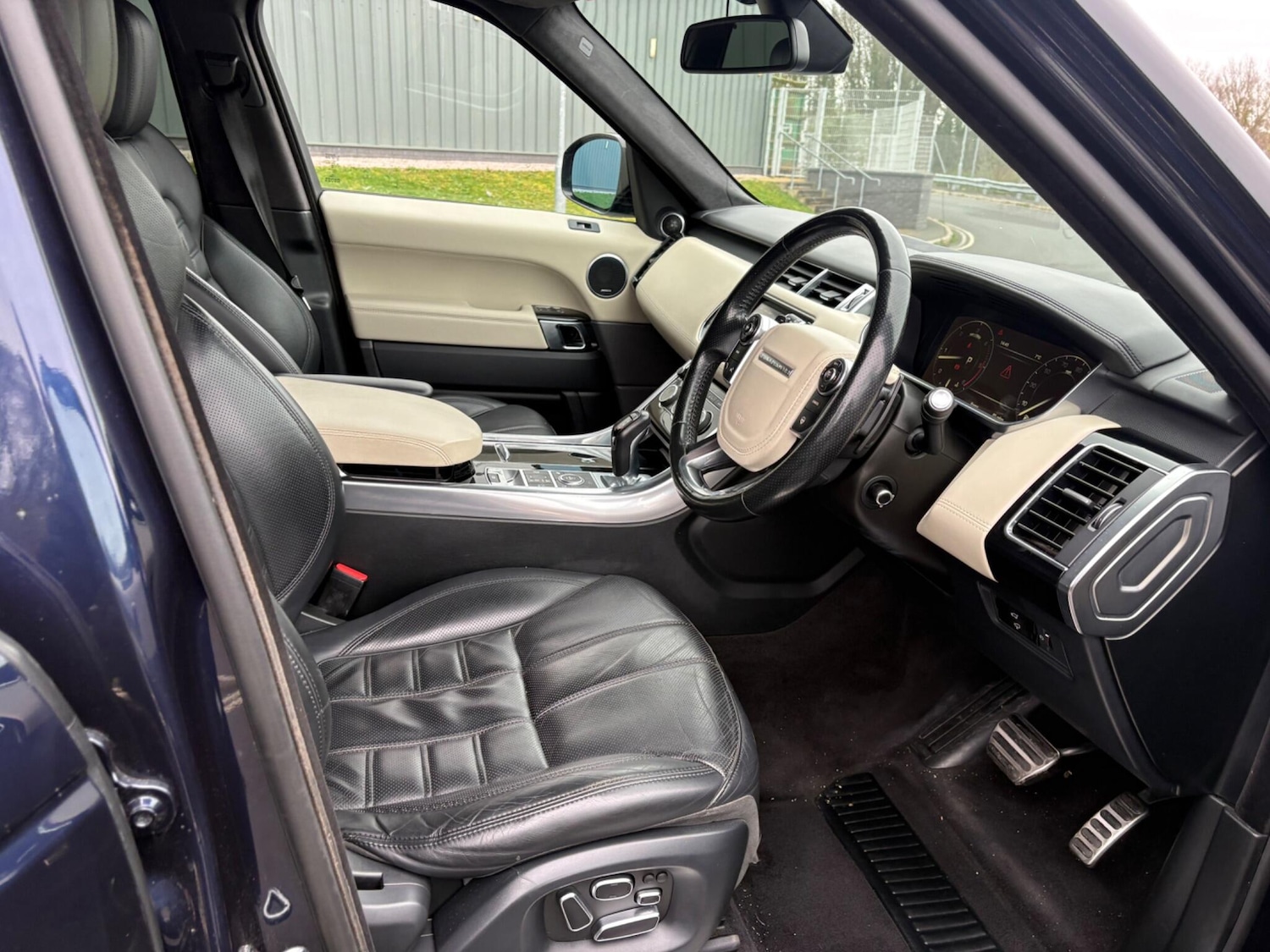 Used Land Rover Range Rover Sport for sale - 77784438: Photo 17