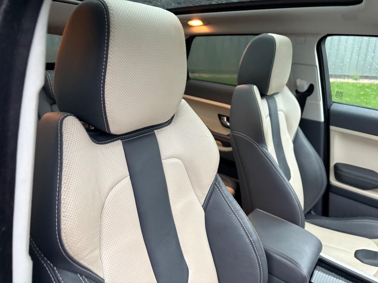 Used Land Rover Range Rover Evoque 2014 for sale - 76865912: Photo 22