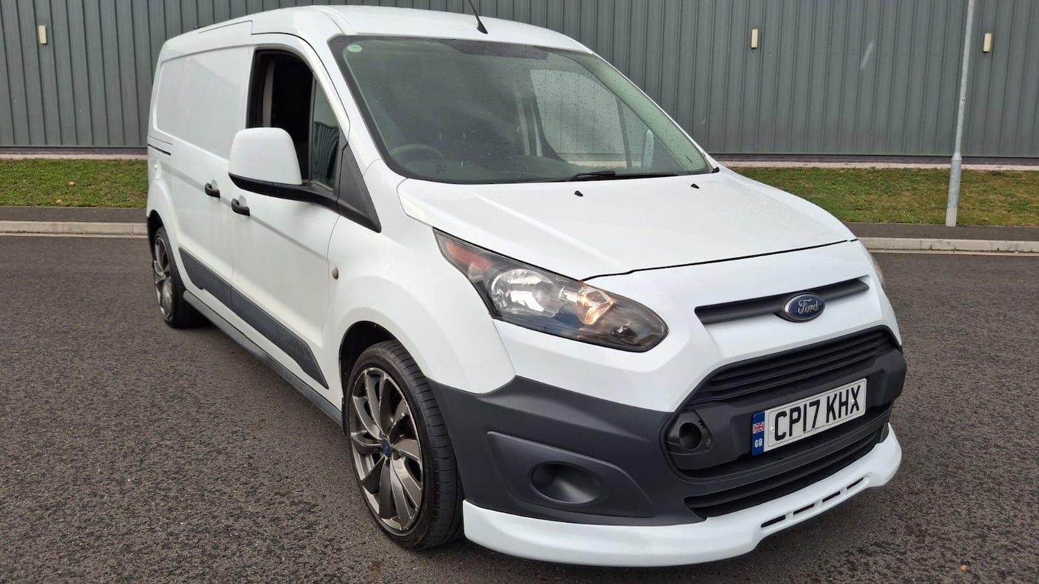 Used Ford Transit Connect 2017 for sale - 76866539: Photo 23