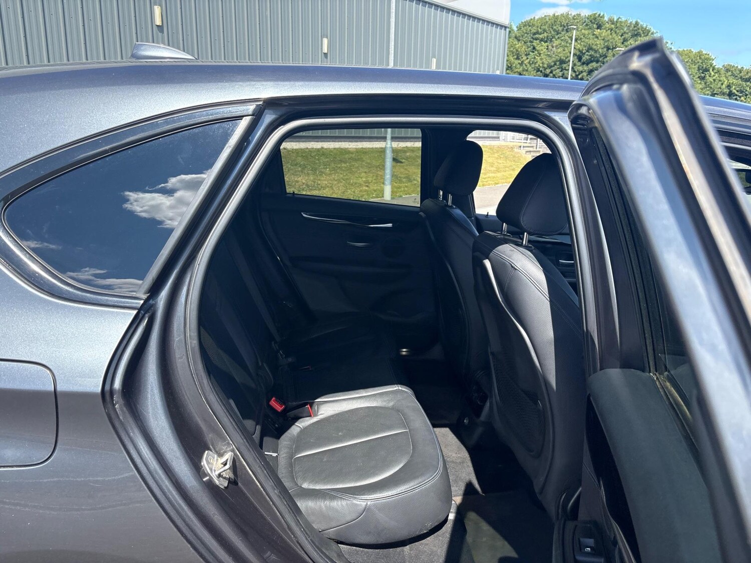 Used BMW 2 Series 2015 for sale - 76866583: Photo 31