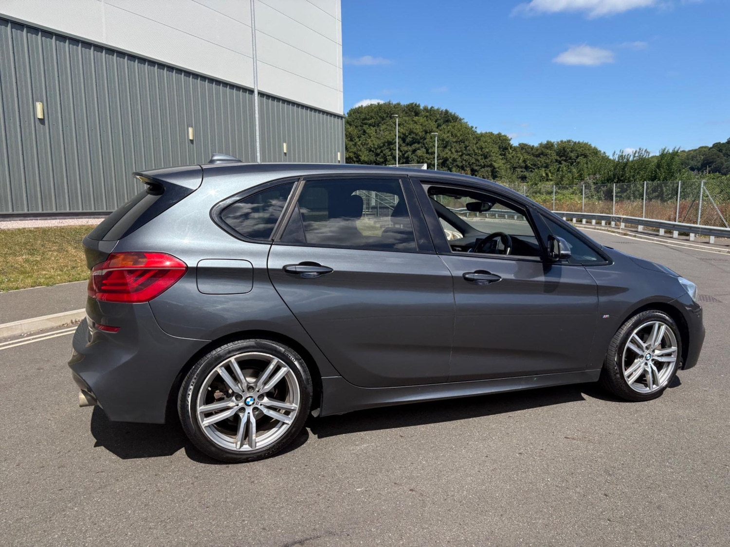 Used BMW 2 Series 2015 for sale - 76866583: Photo 41