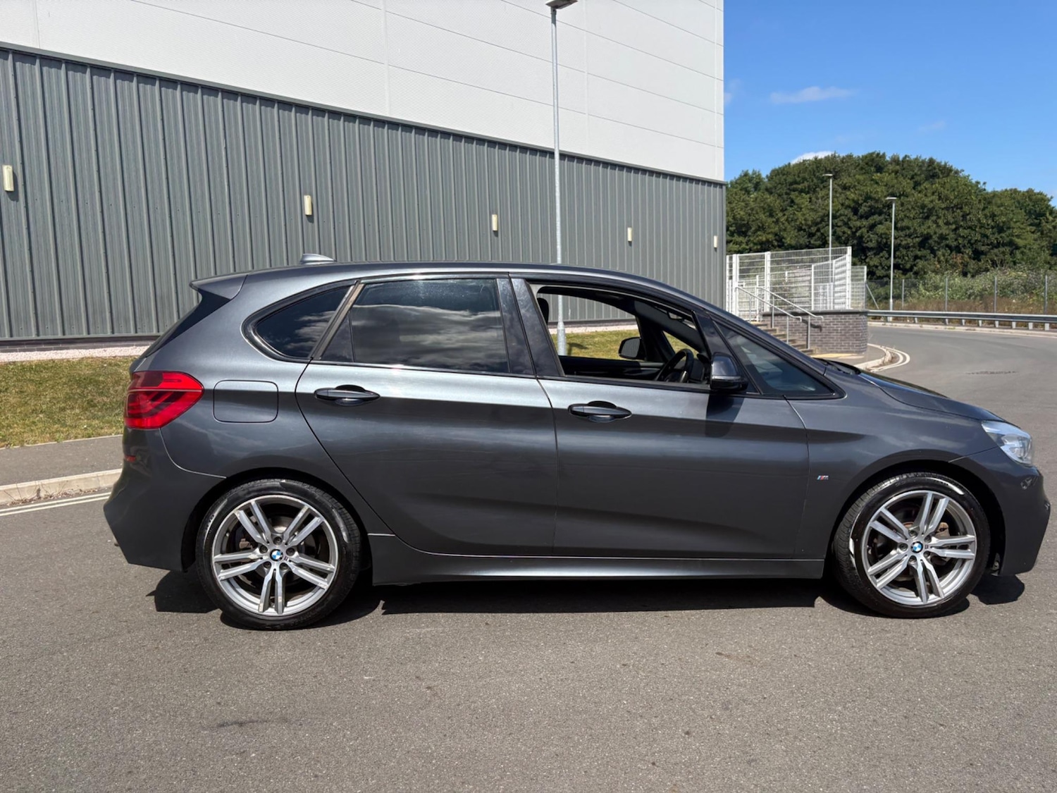 Used BMW 2 Series 2015 for sale - 76866583: Photo 42