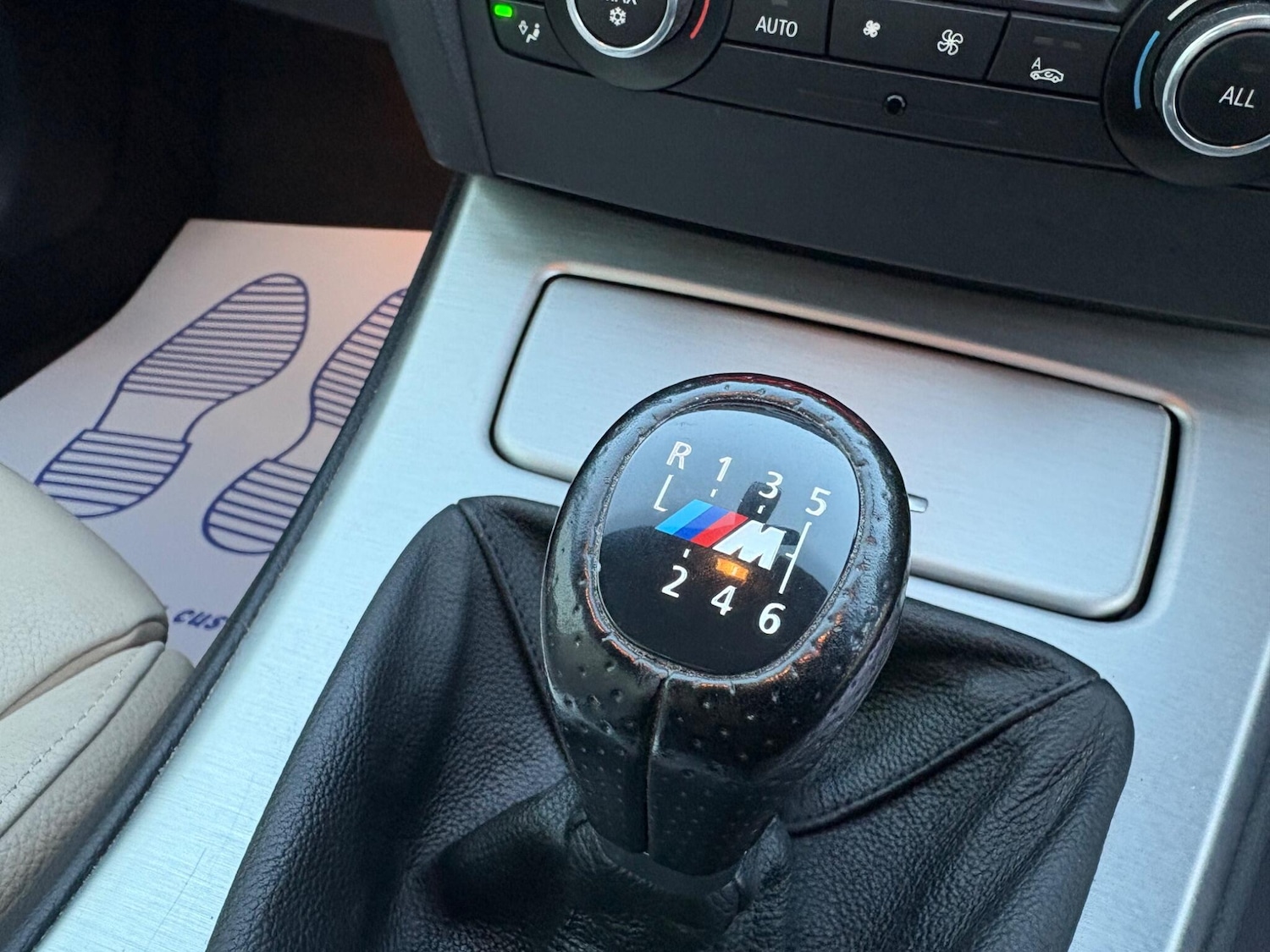 Used BMW 3 Series 2010 for sale - 76898631: Photo 17