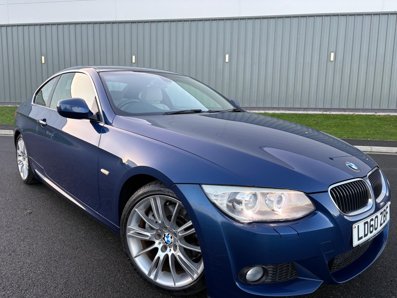 Used BMW 3 Series 2010 for sale - 76898631: Photo 18