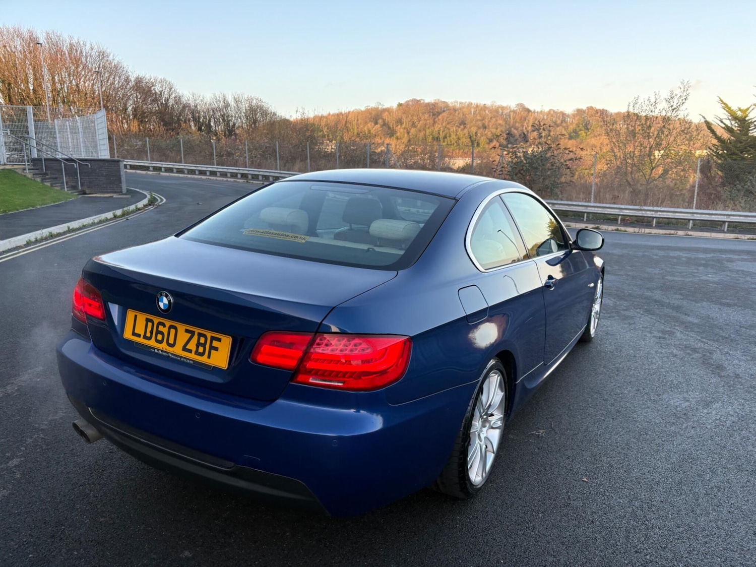 Used BMW 3 Series 2010 for sale - 76898631: Photo 24