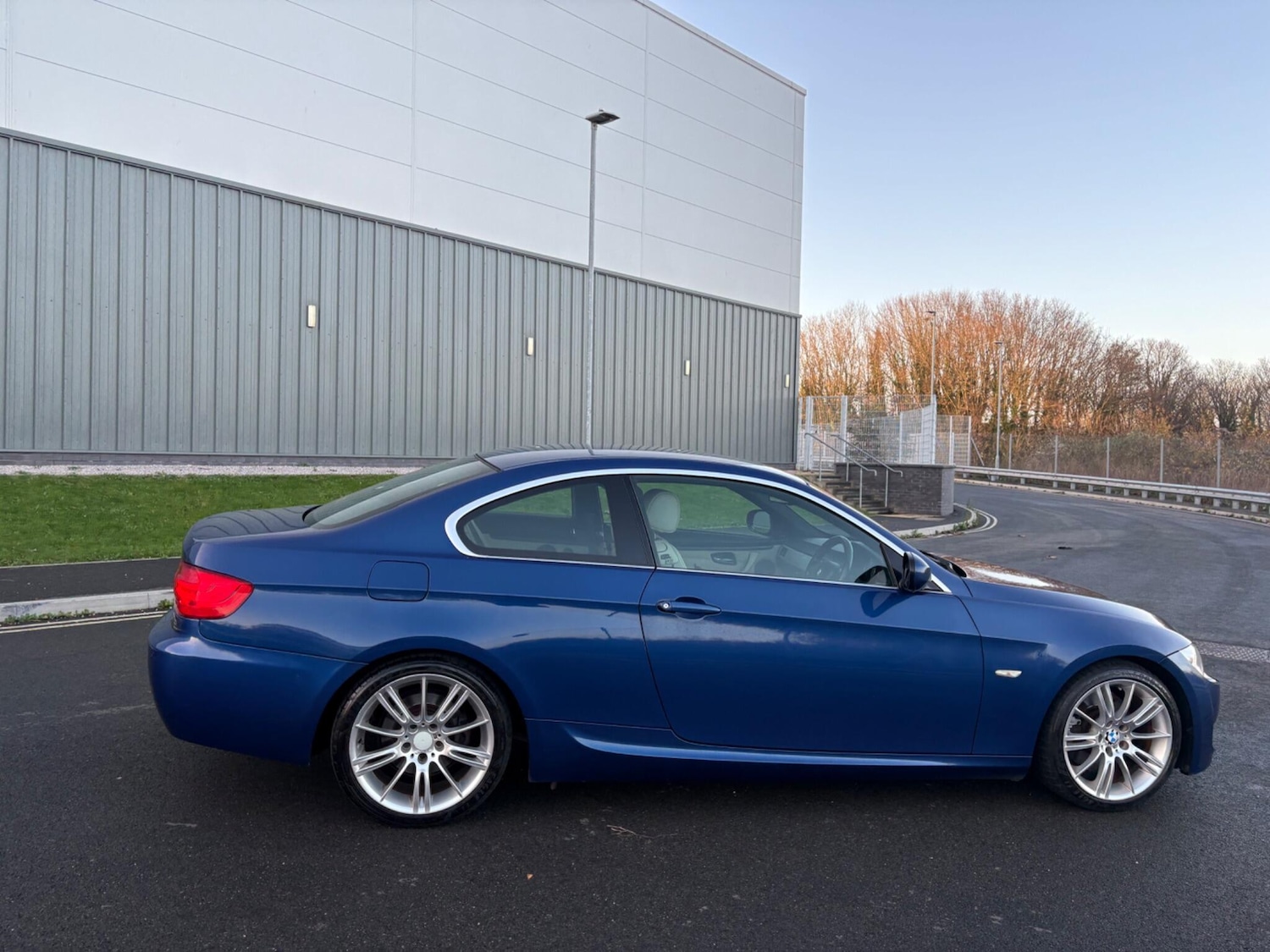 Used BMW 3 Series 2010 for sale - 76898631: Photo 26