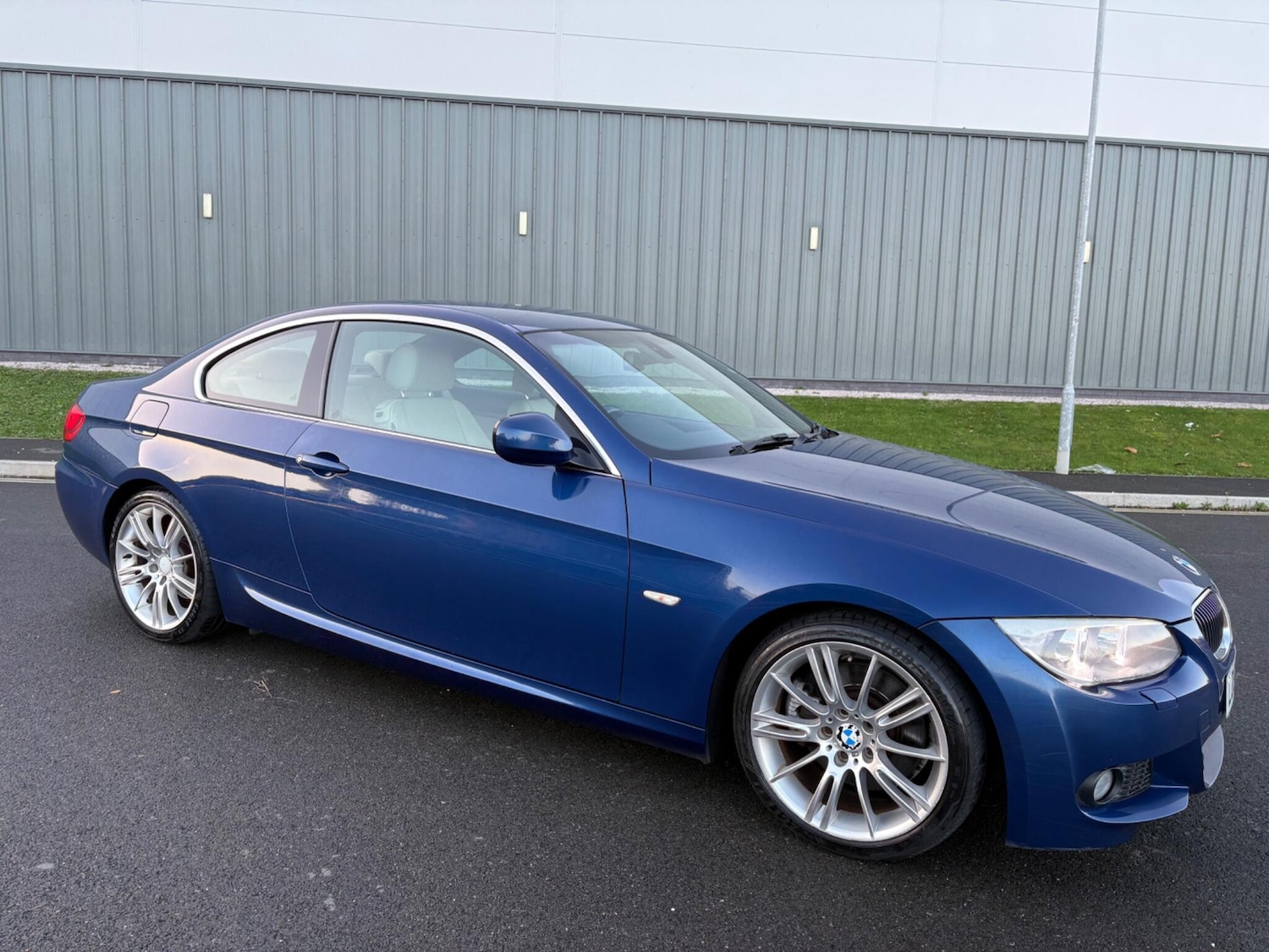 Used BMW 3 Series 2010 for sale - 76898631: Photo 28