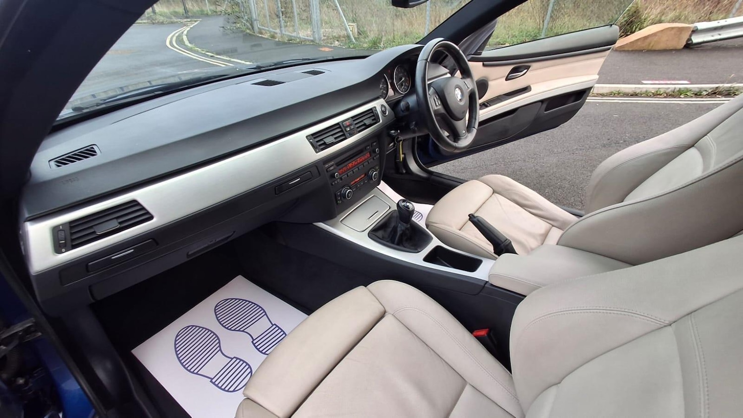 Used BMW 3 Series 2010 for sale - 76898631: Photo 3