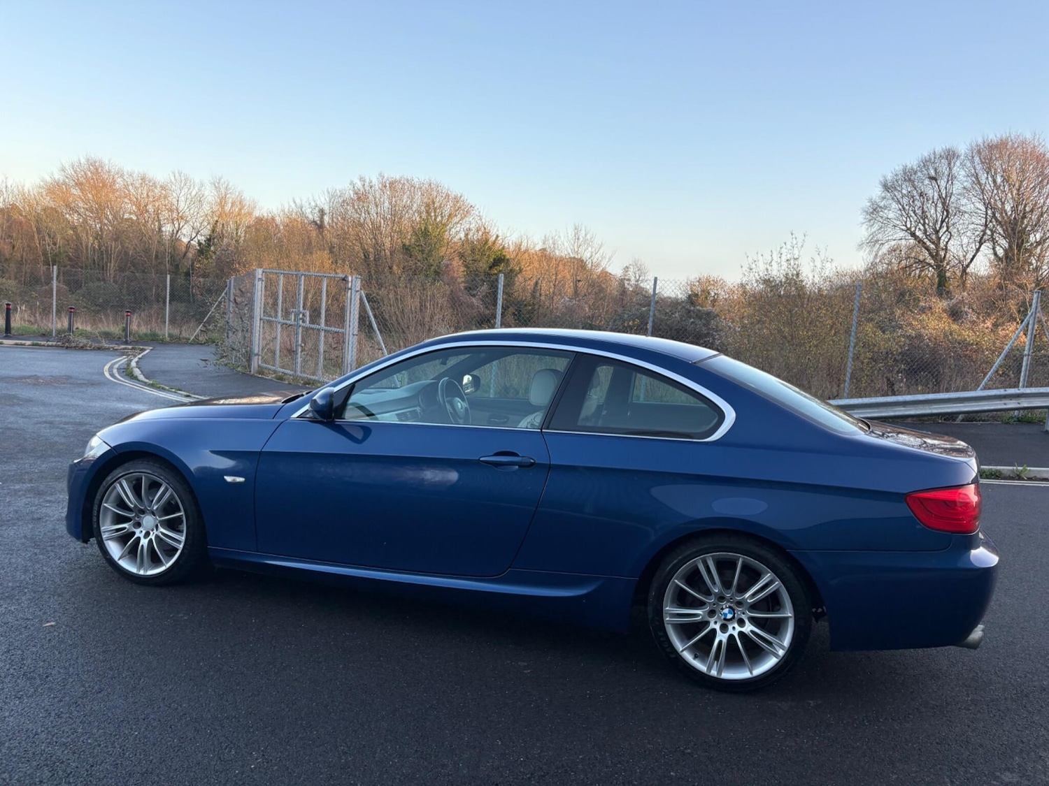 Used BMW 3 Series 2010 for sale - 76898631: Photo 33