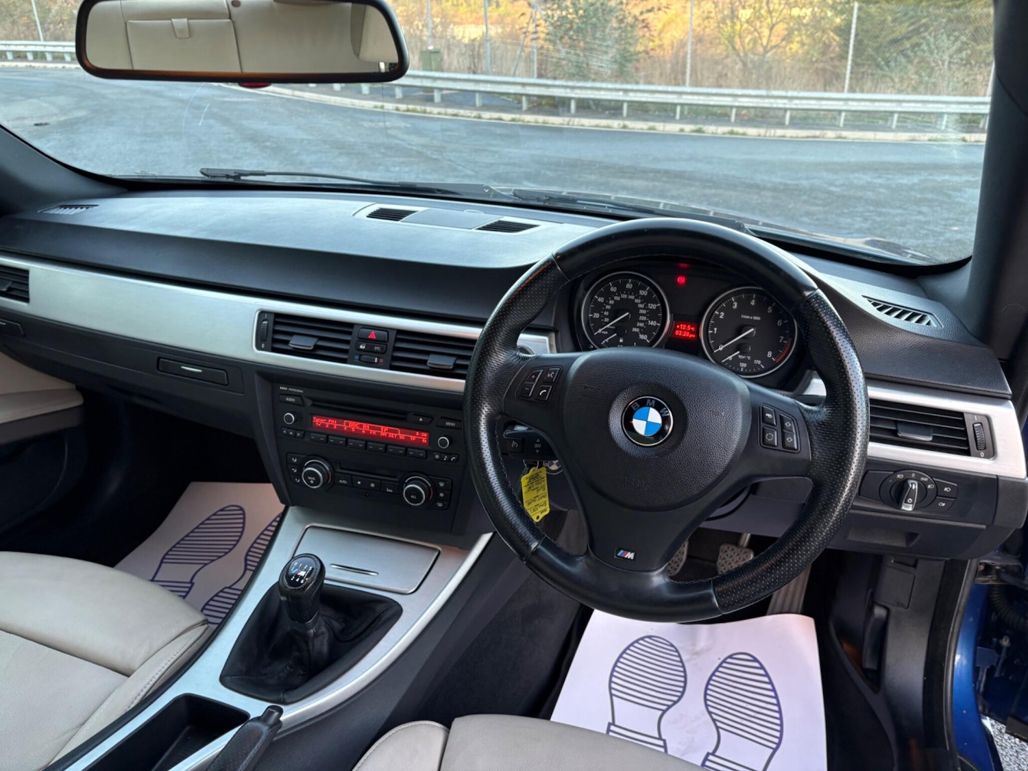 Used BMW 3 Series 2010 for sale - 76898631: Photo 34