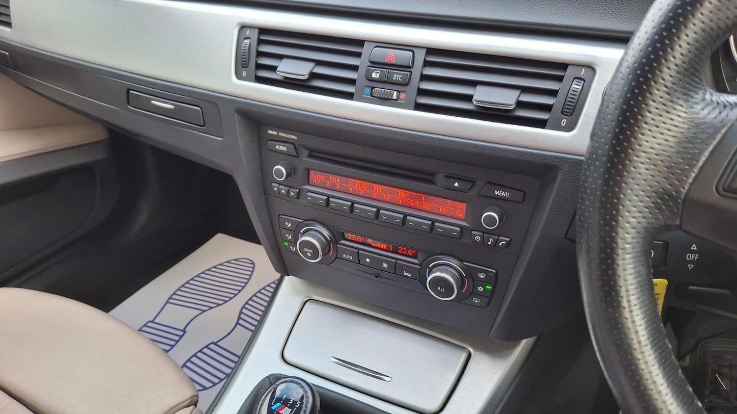 Used BMW 3 Series 2010 for sale - 76898631: Photo 37