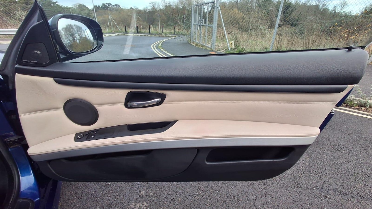 Used BMW 3 Series 2010 for sale - 76898631: Photo 44