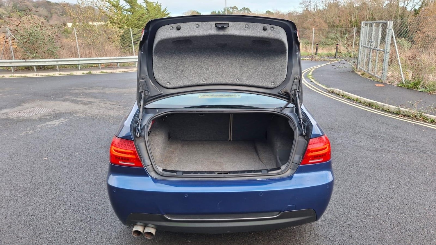 Used BMW 3 Series 2010 for sale - 76898631: Photo 52