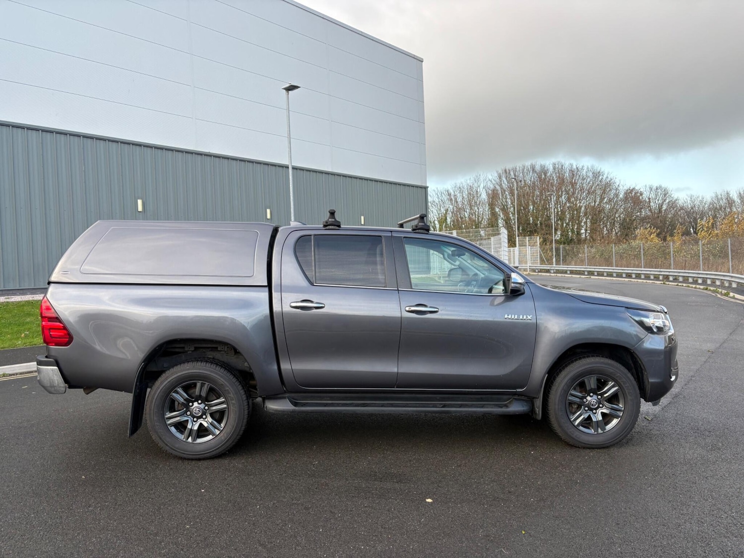 Used Toyota Hilux 2022 for sale - 76866135: Photo 11