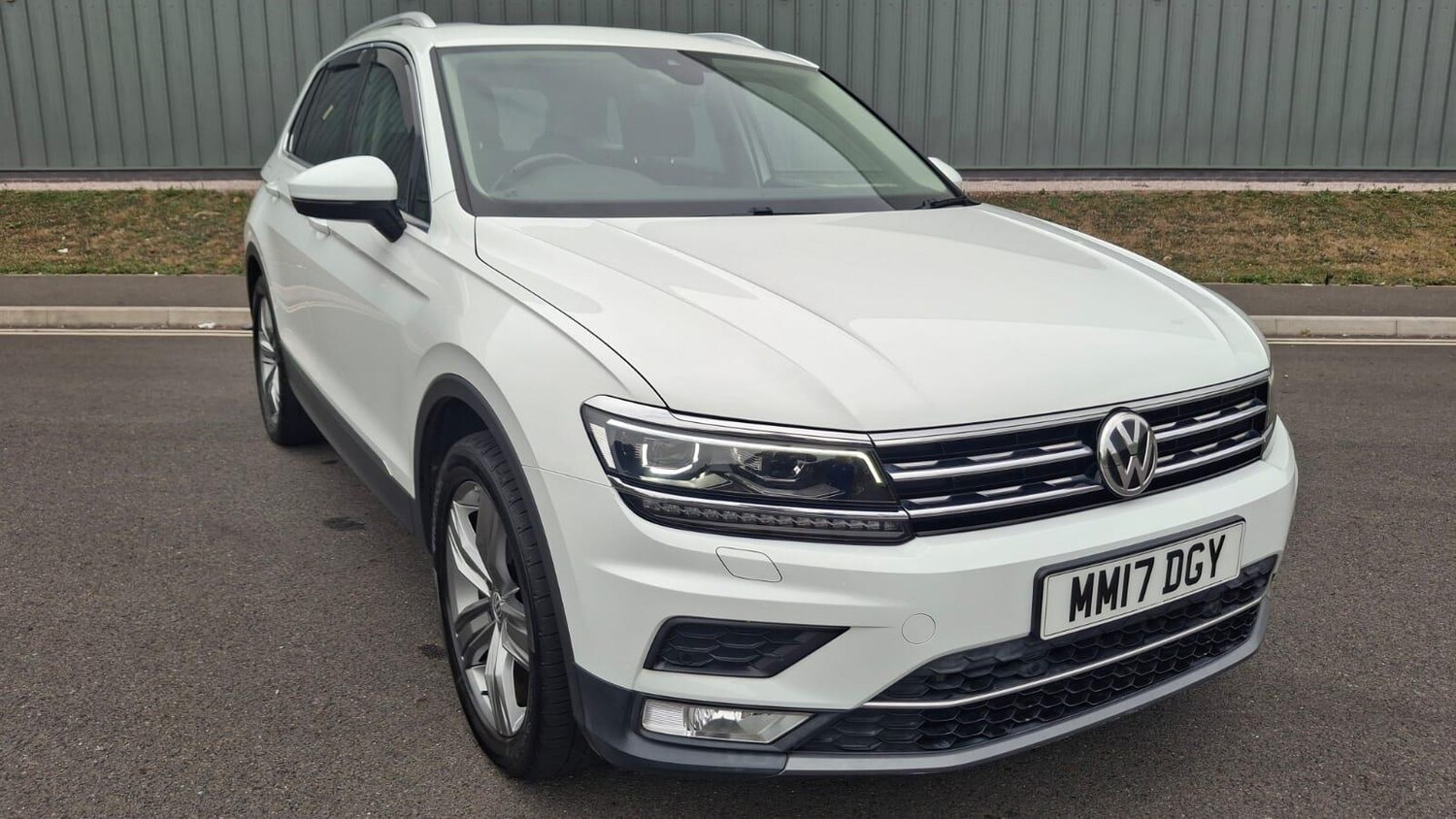 Used Volkswagen Tiguan 2017 for sale - 76865653: Photo 28