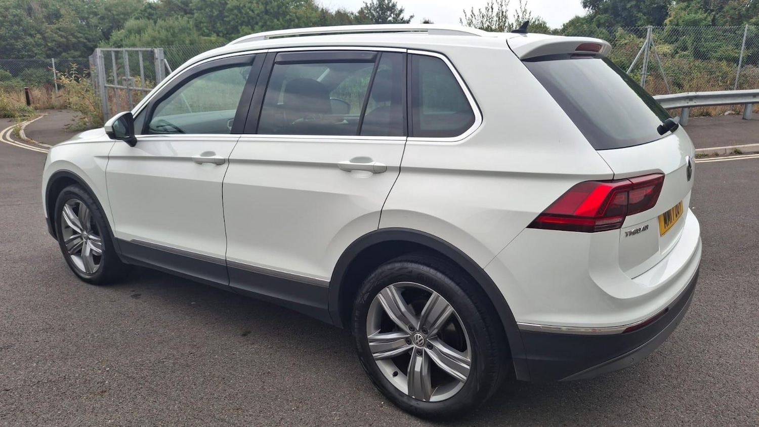 Used Volkswagen Tiguan 2017 for sale - 76865653: Photo 40