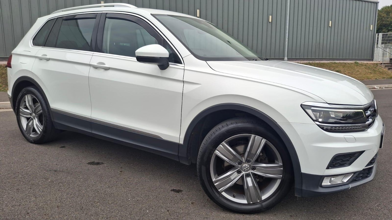 Used Volkswagen Tiguan 2017 for sale - 76865653: Photo 43