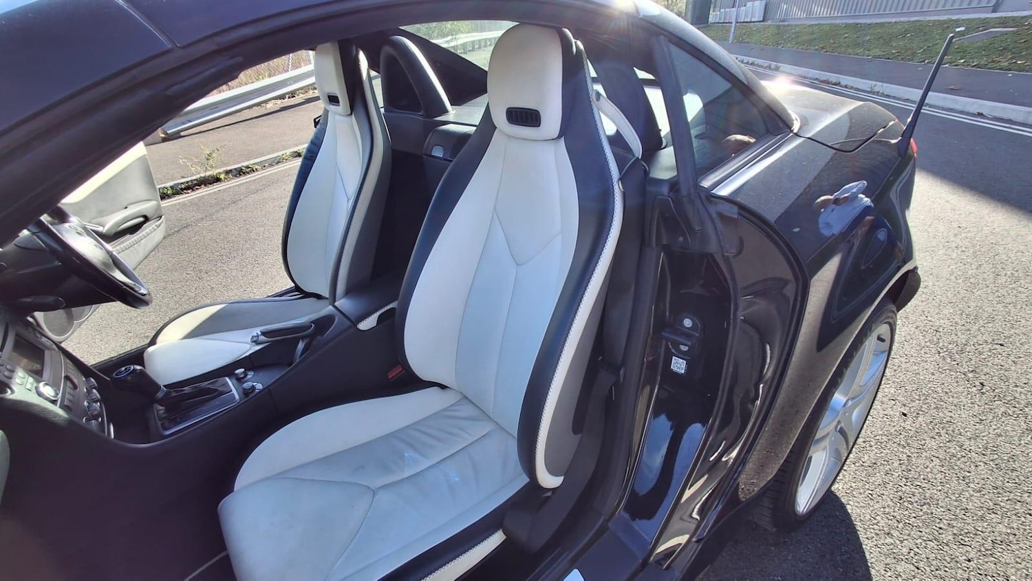 Used Mercedes-Benz SLK 2009 for sale - 76866391: Photo 36