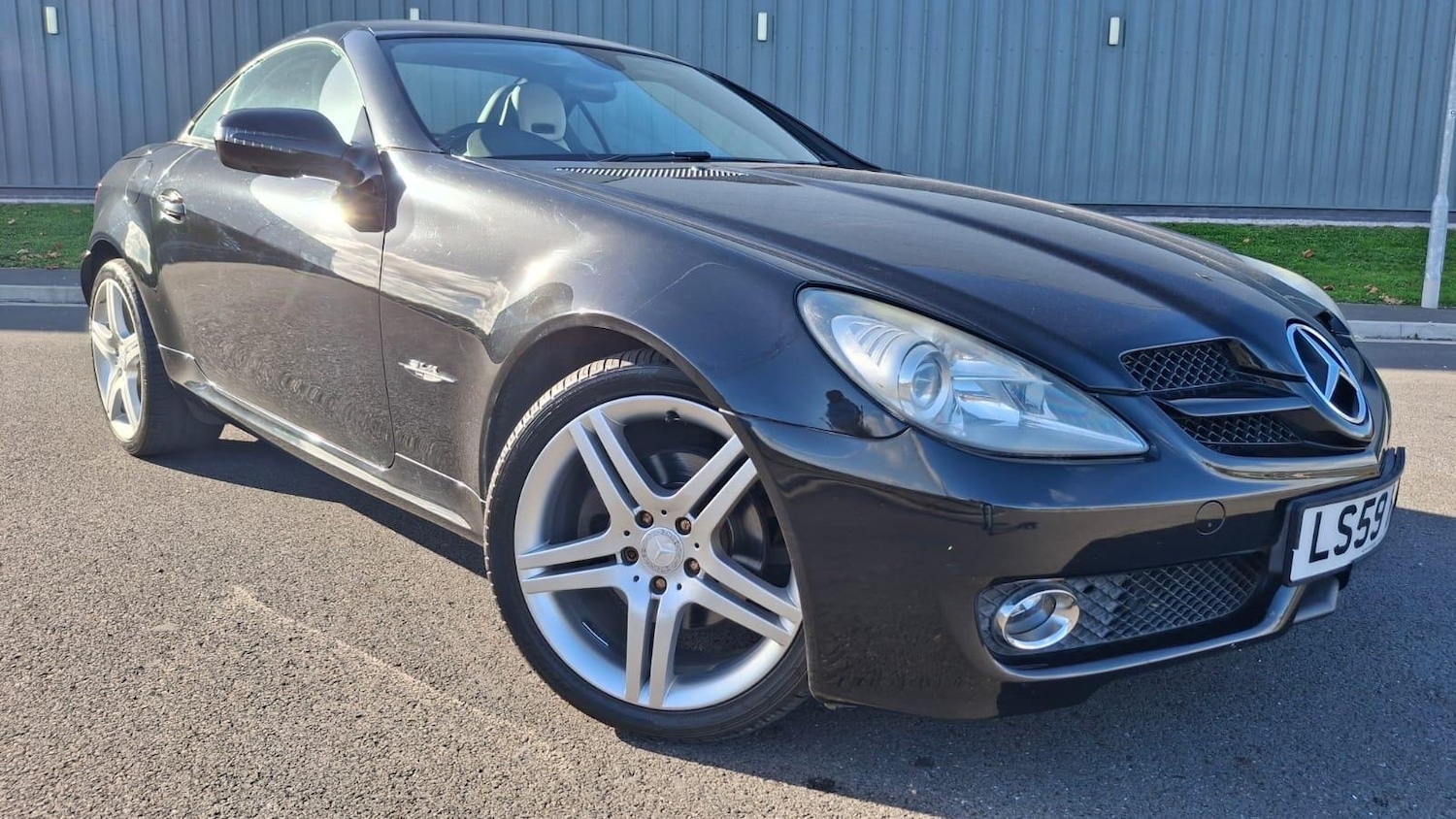 Used Mercedes-Benz SLK 2009 for sale - 76866391: Photo 6