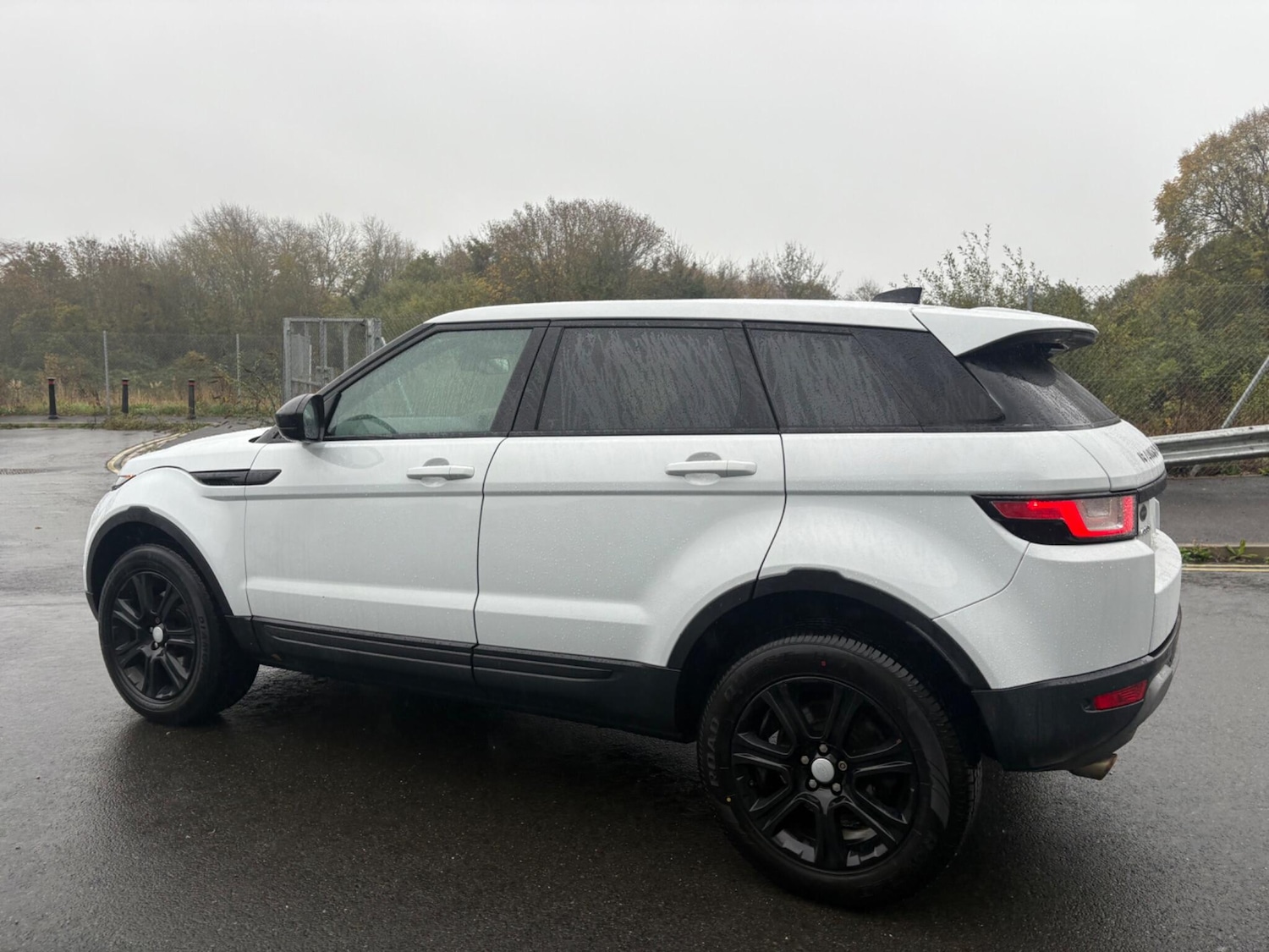 Used Land Rover Range Rover Evoque 2017 for sale - 76865155: Photo 44