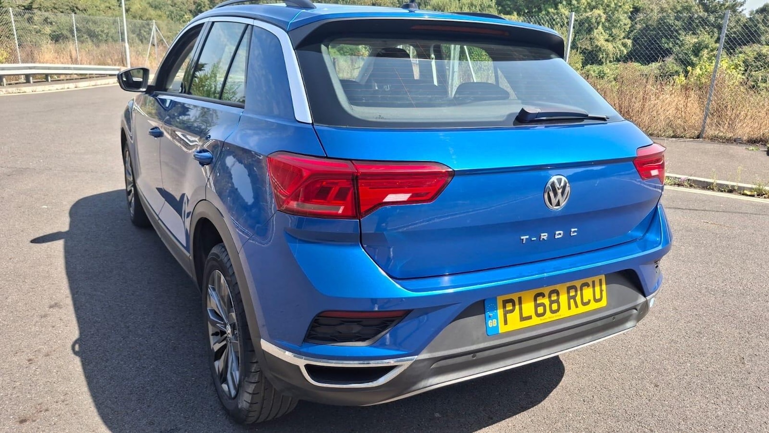 Used Volkswagen T-Roc 2018 for sale - 77908682: Photo 10