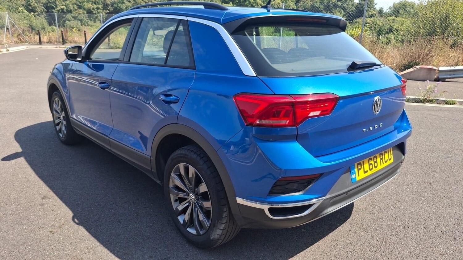 Used Volkswagen T-Roc 2018 for sale - 77908682: Photo 14