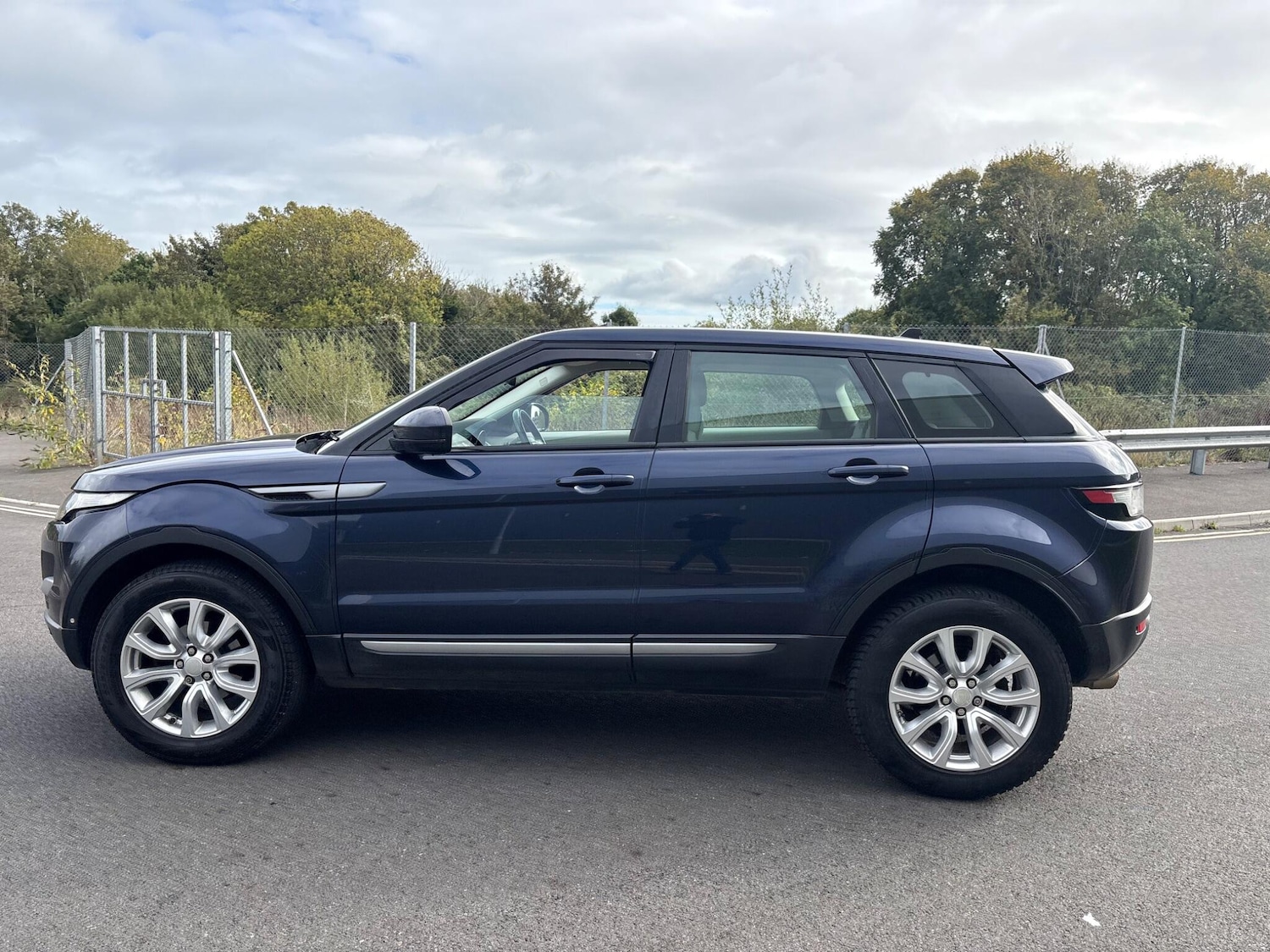 Used Land Rover Range Rover Evoque 2015 for sale - 76865586: Photo 30