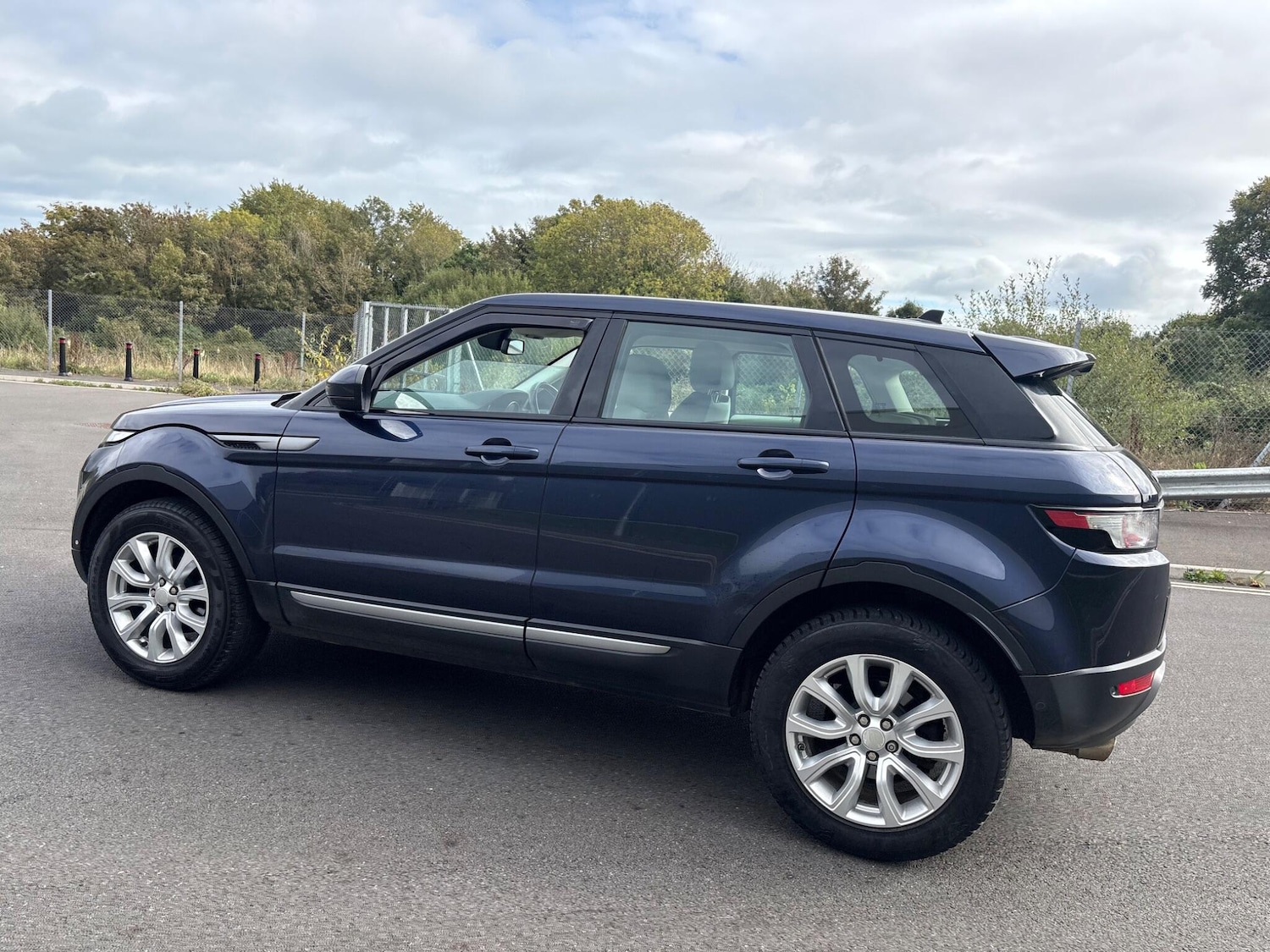 Used Land Rover Range Rover Evoque 2015 for sale - 76865586: Photo 32