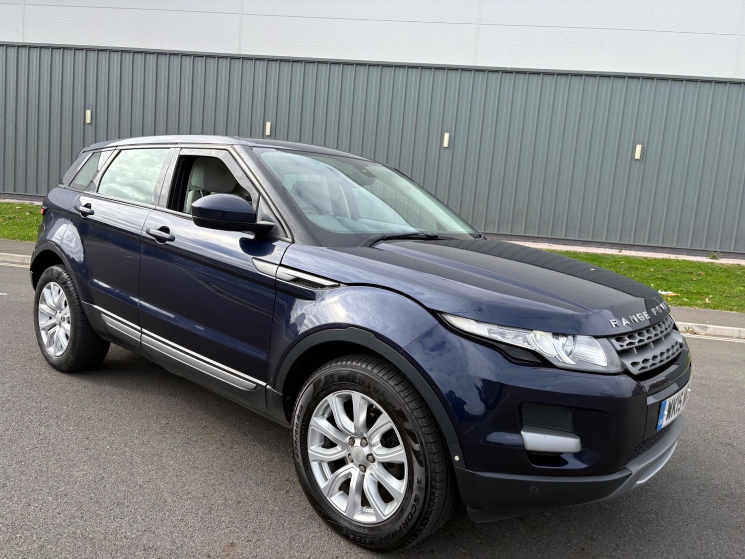 Used Land Rover Range Rover Evoque 2015 for sale - 76865586: Photo 52