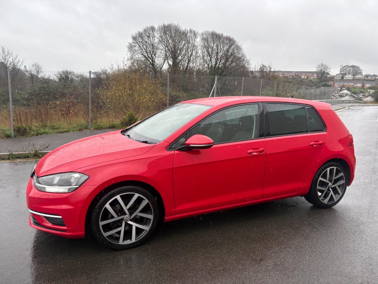 Used Volkswagen Golf 2019 for sale - 76942570: Photo 12