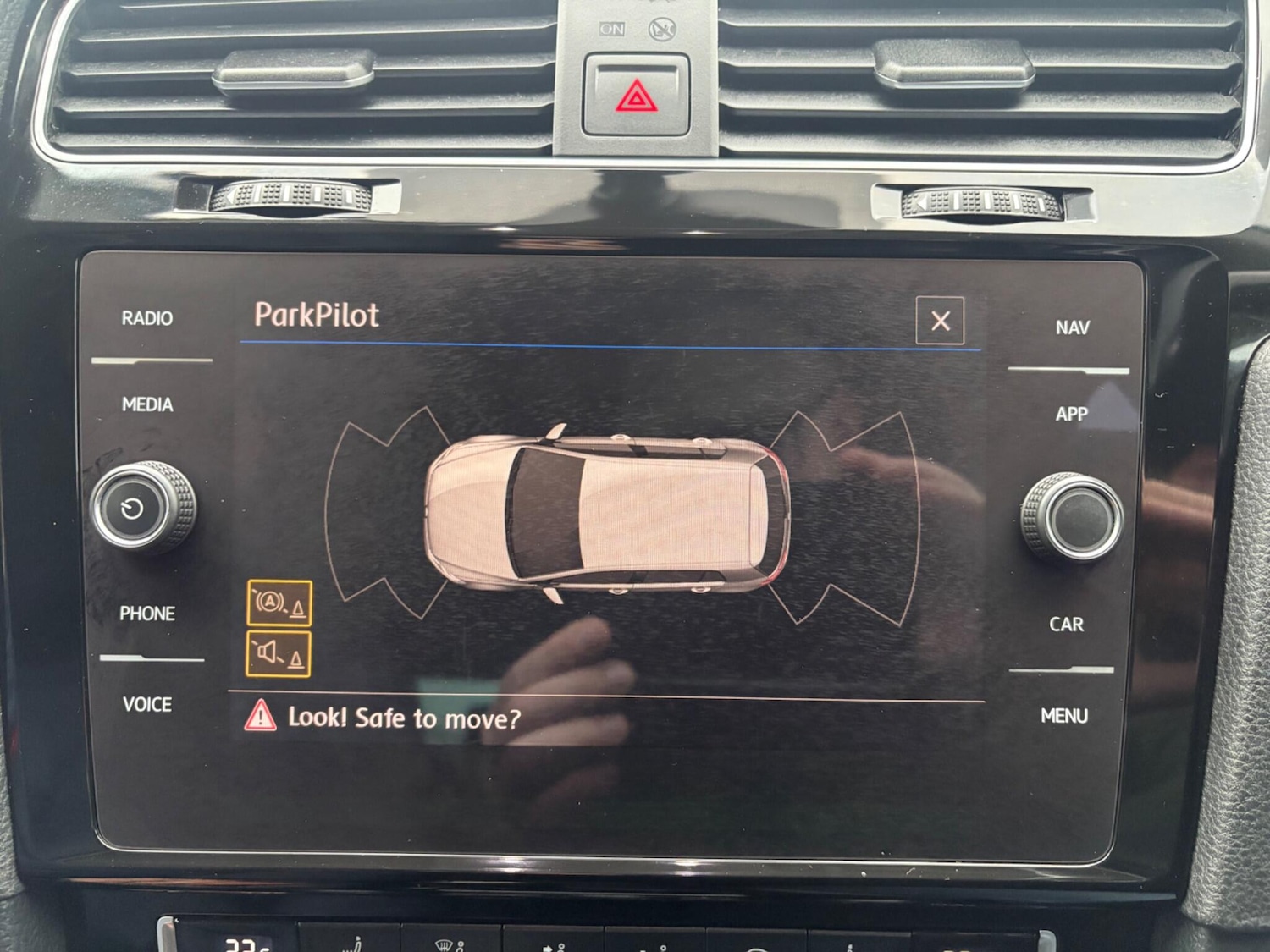 Used Volkswagen Golf 2019 for sale - 76942570: Photo 26