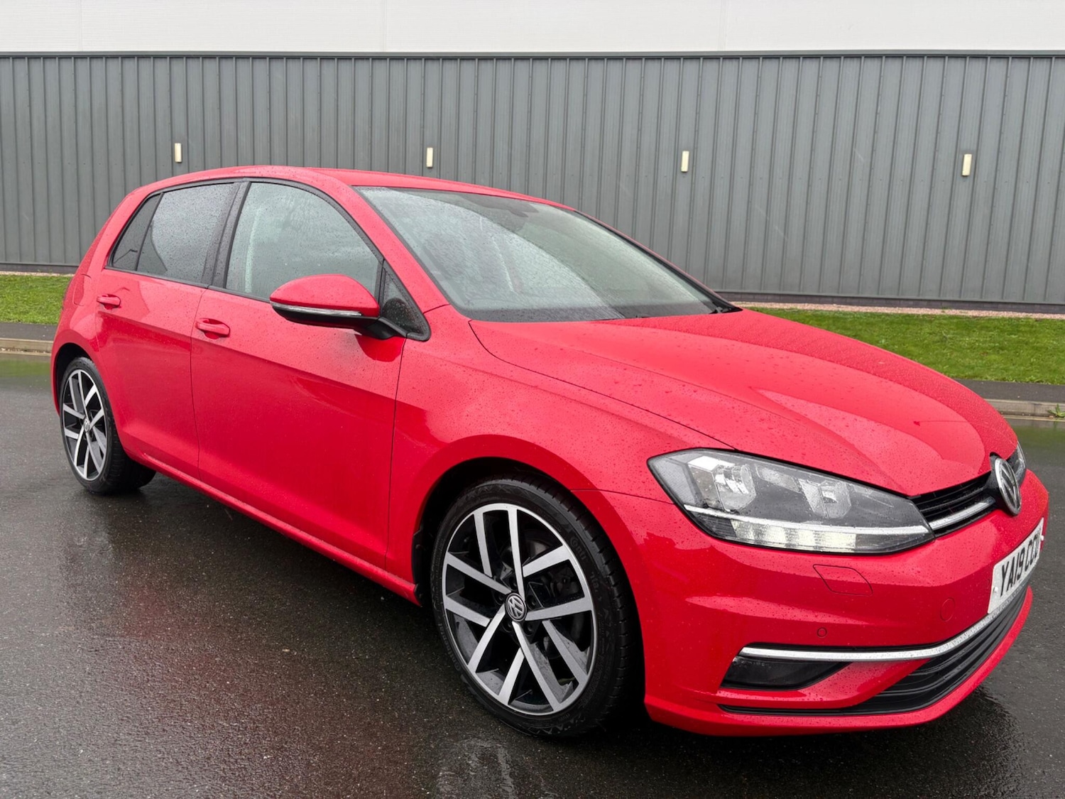 Used Volkswagen Golf 2019 for sale - 76942570: Photo 43