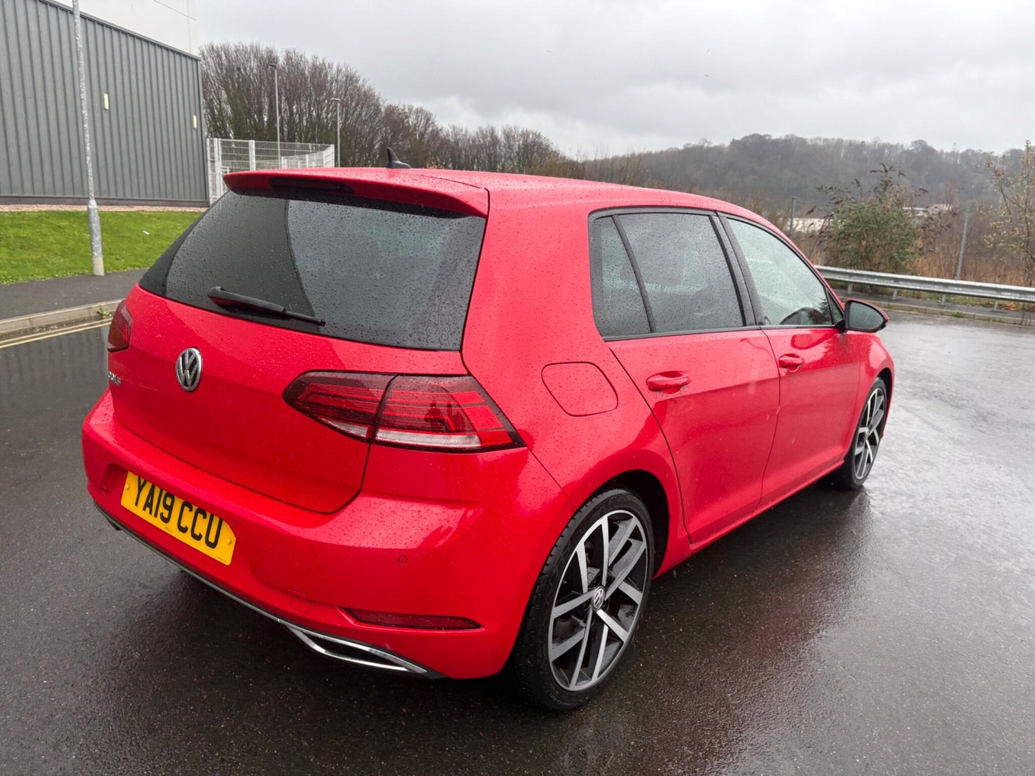 Used Volkswagen Golf 2019 for sale - 76942570: Photo 9