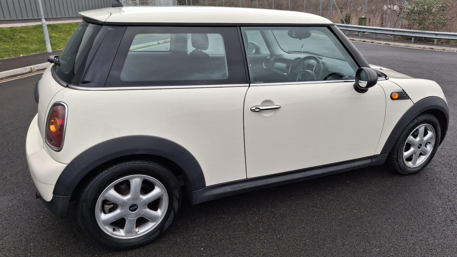 Used MINI Hatch 2009 for sale - 77144003: Photo 15
