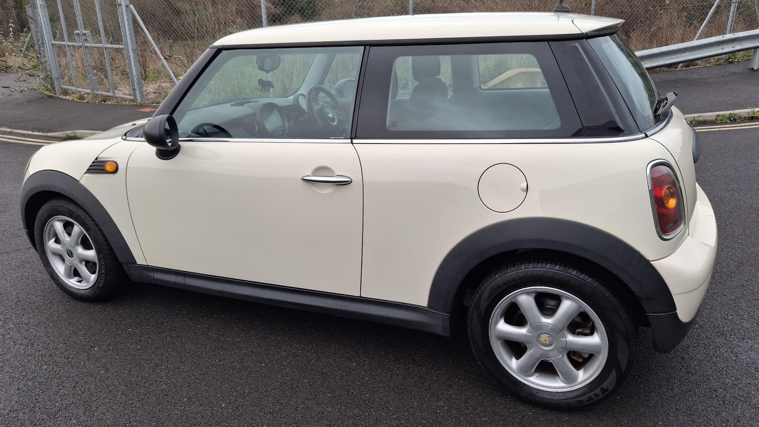 Used MINI Hatch 2009 for sale - 77144003: Photo 17
