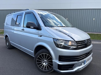 Used Volkswagen Transporter 2018 for sale - 78704791: Photo