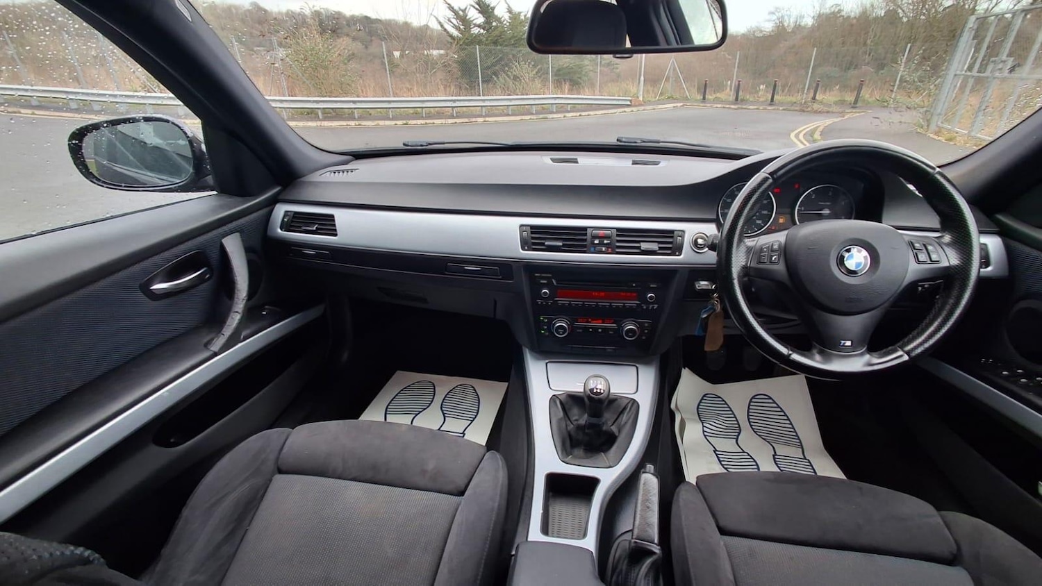 Used BMW 3 Series 2011 for sale - 77479442: Photo 21