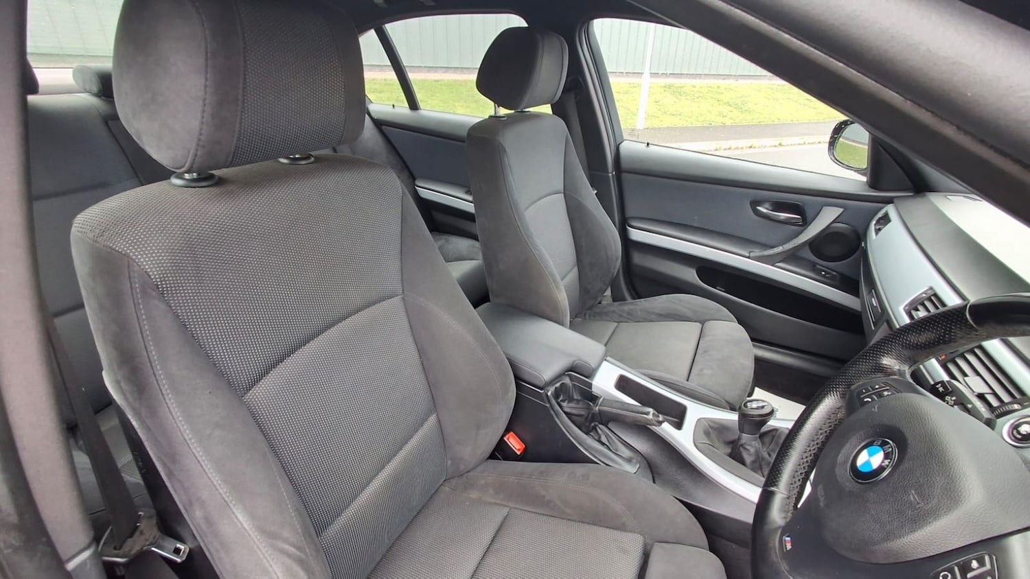 Used BMW 3 Series 2011 for sale - 77479442: Photo 23