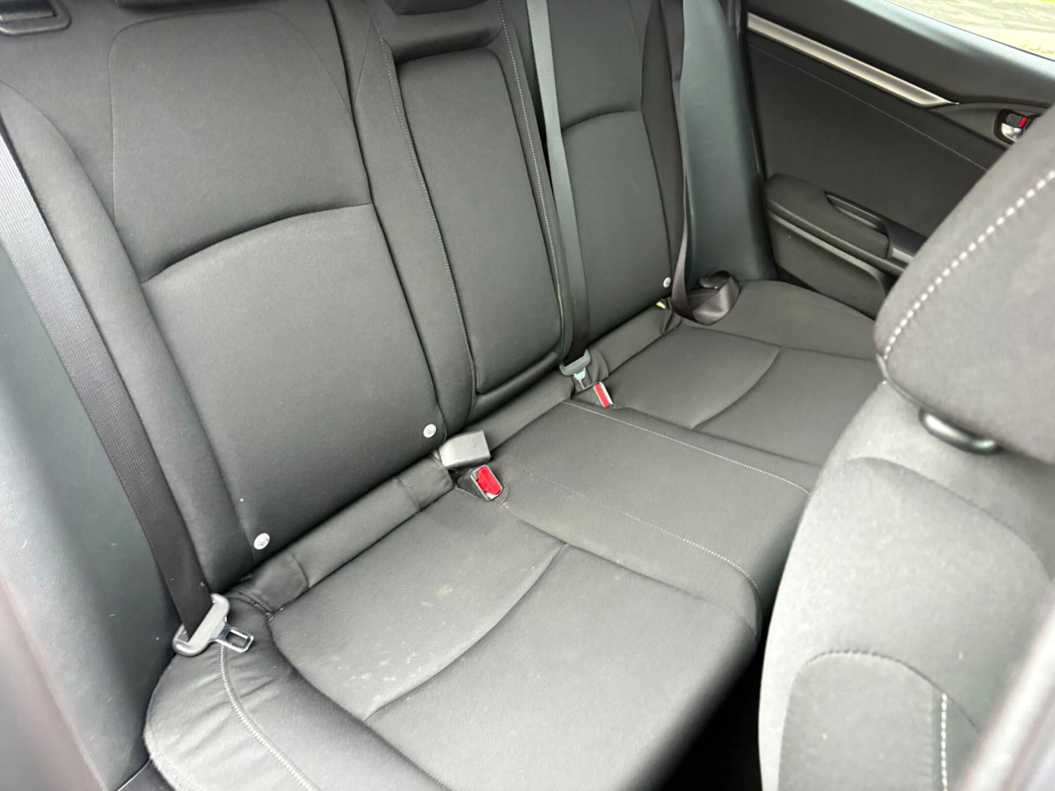 Used Honda Civic 2018 for sale - 77331540: Photo 18