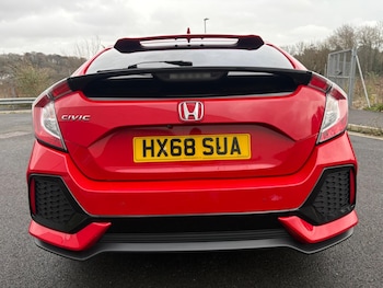 Used Honda Civic 2018 for sale - 77331540: Photo