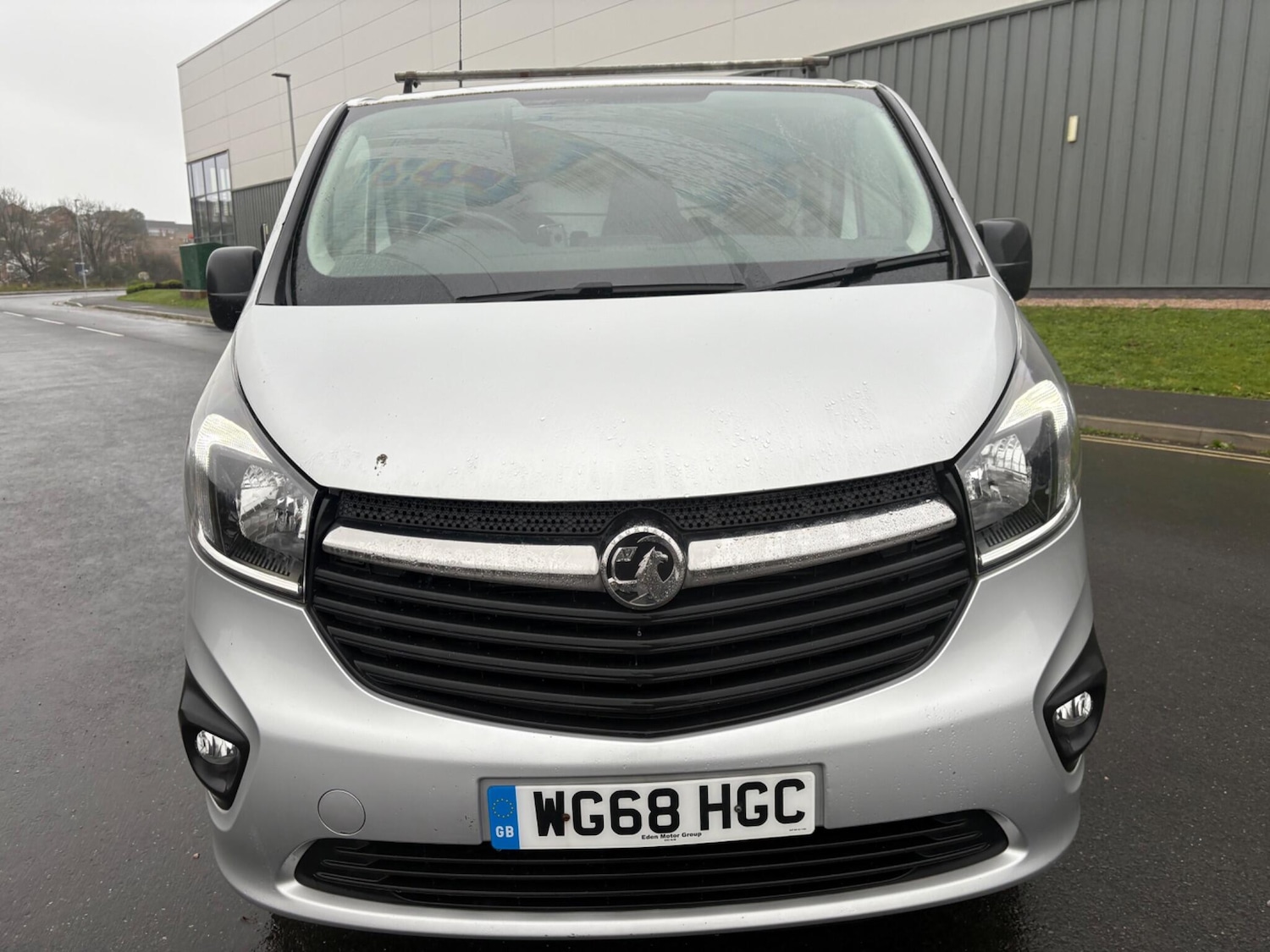 Used Vauxhall Vivaro 2018 for sale - 76866517: Photo 2
