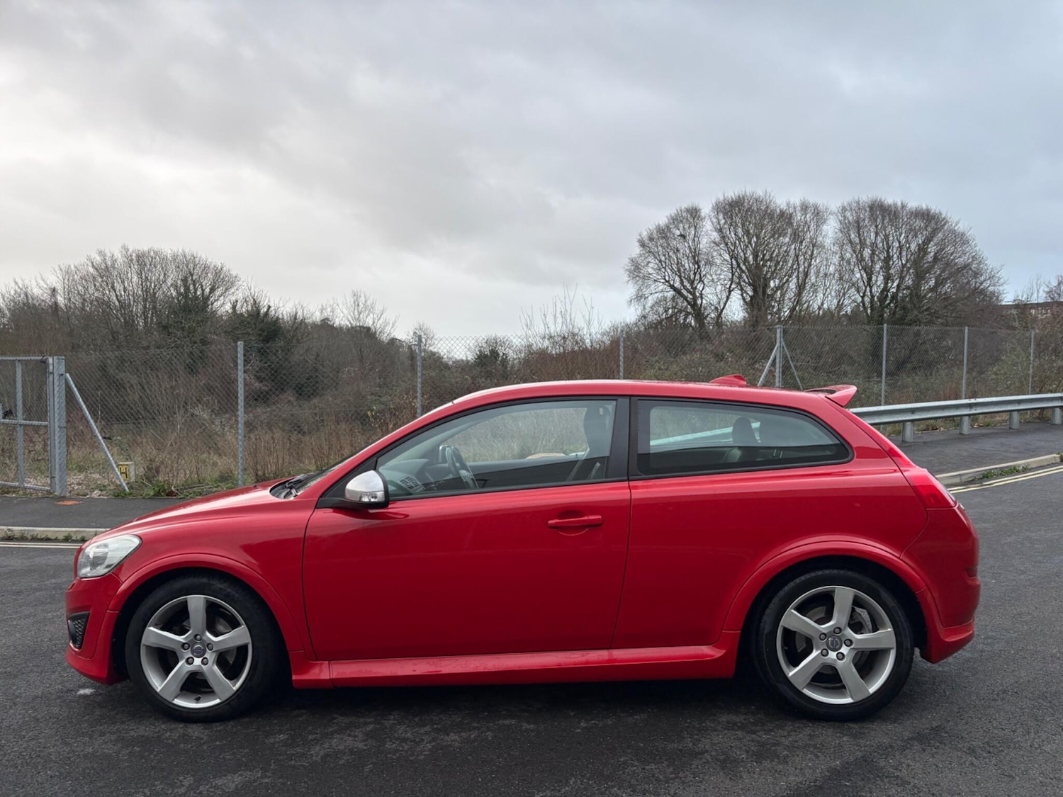 Used Volvo C30 2011 for sale - 77305286: Photo 13