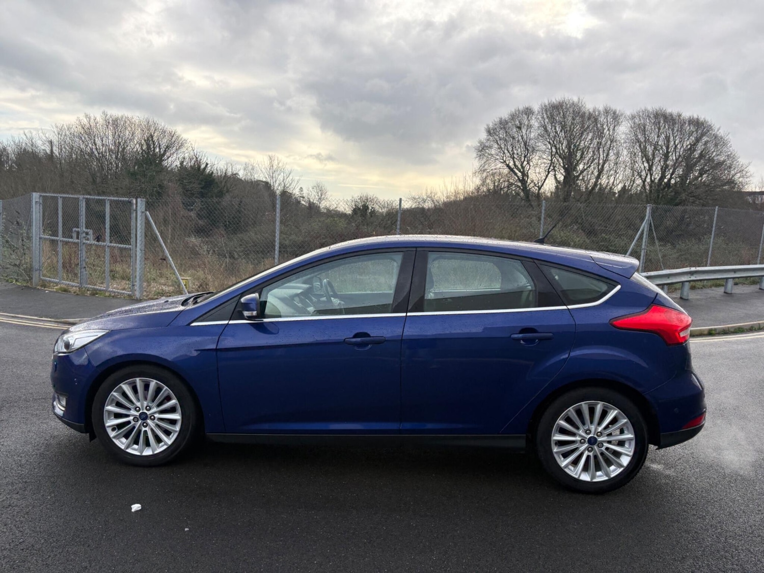 Used Ford Focus for sale - 77537843: Photo 4