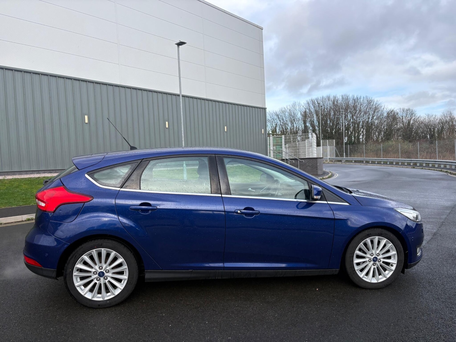Used Ford Focus for sale - 77537843: Photo 6