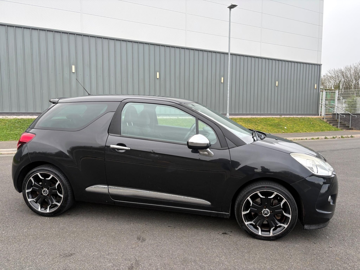 Used Citroen DS3 2011 for sale - 77909374: Photo 48