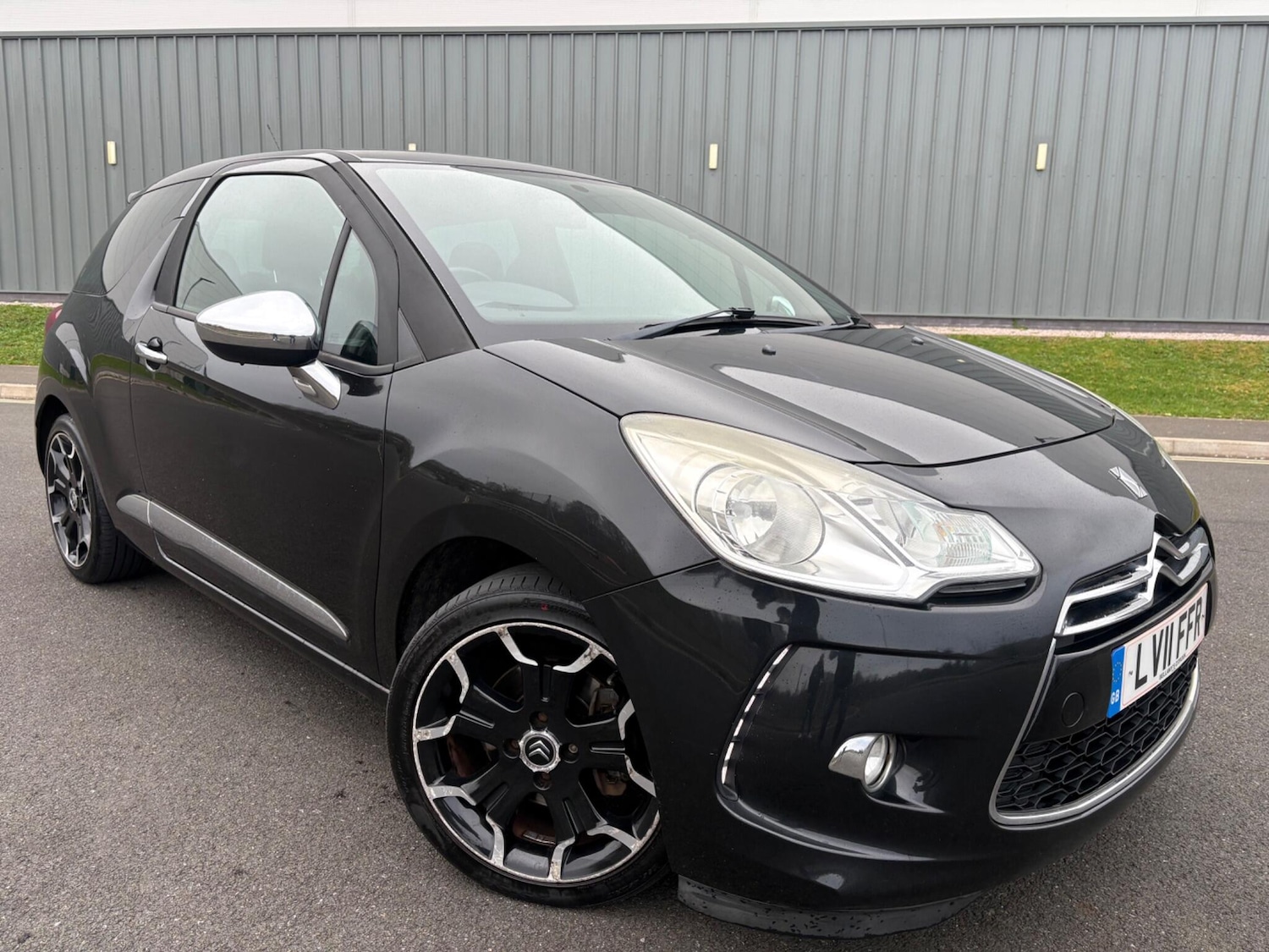 Used Citroen DS3 2011 for sale - 77909374: Photo 8