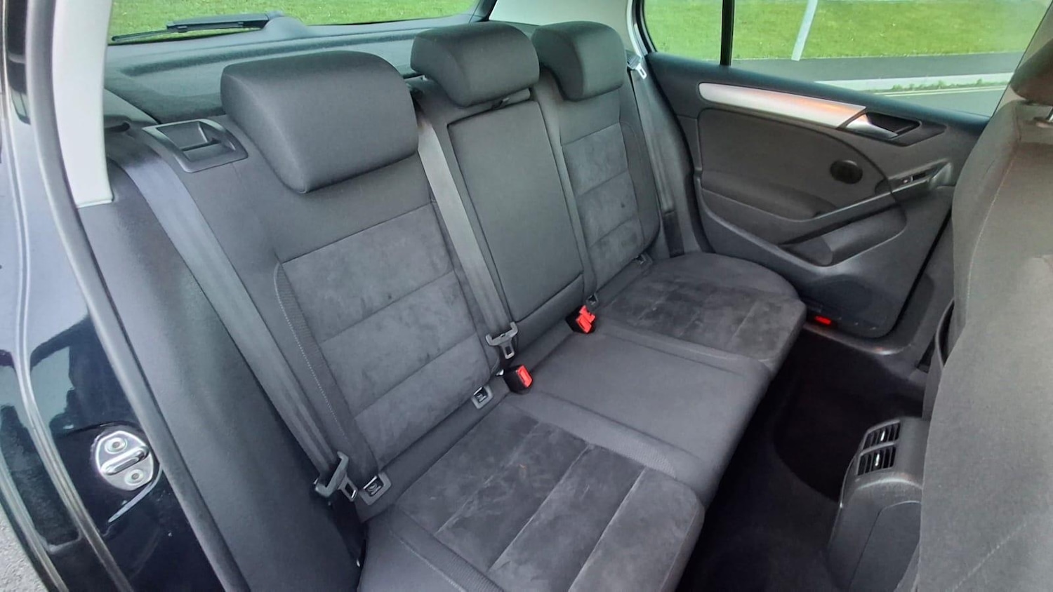 Used Volkswagen Golf 2011 for sale - 77016502: Photo 12