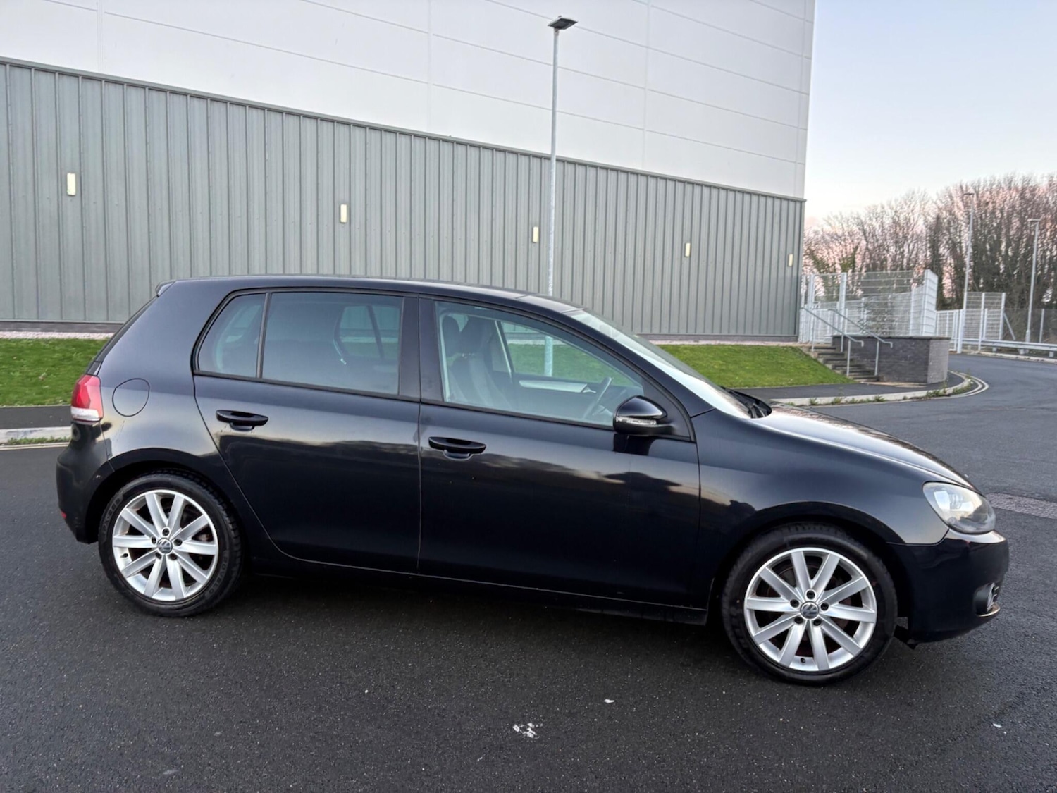 Used Volkswagen Golf 2011 for sale - 77016502: Photo 32